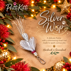 Christmas Cat Gift - Silver Wisp teaser attachment with shimmering tinsel, perfect for curious cats.