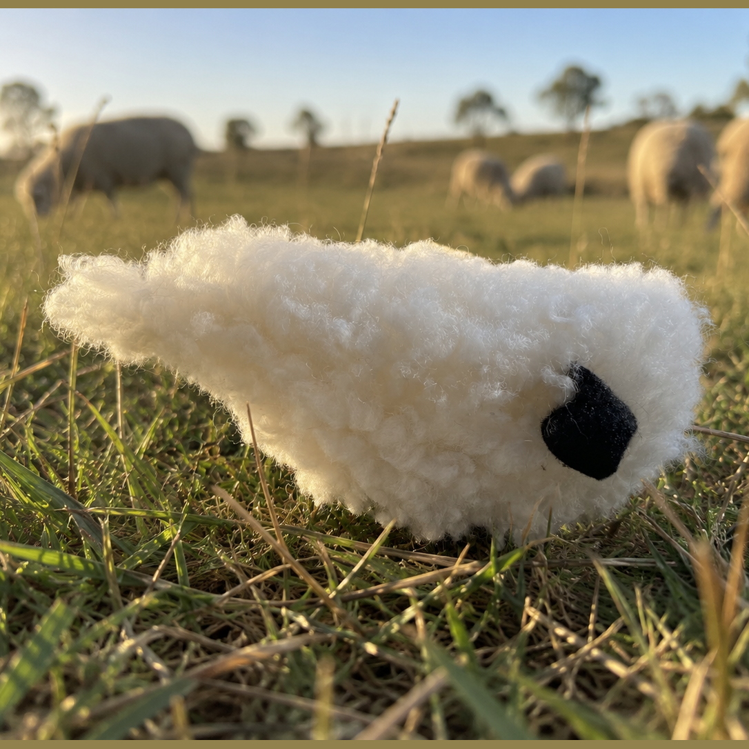 Woolly Wazza Sheepskin Cat Toy - Pritti Kitti Boutique