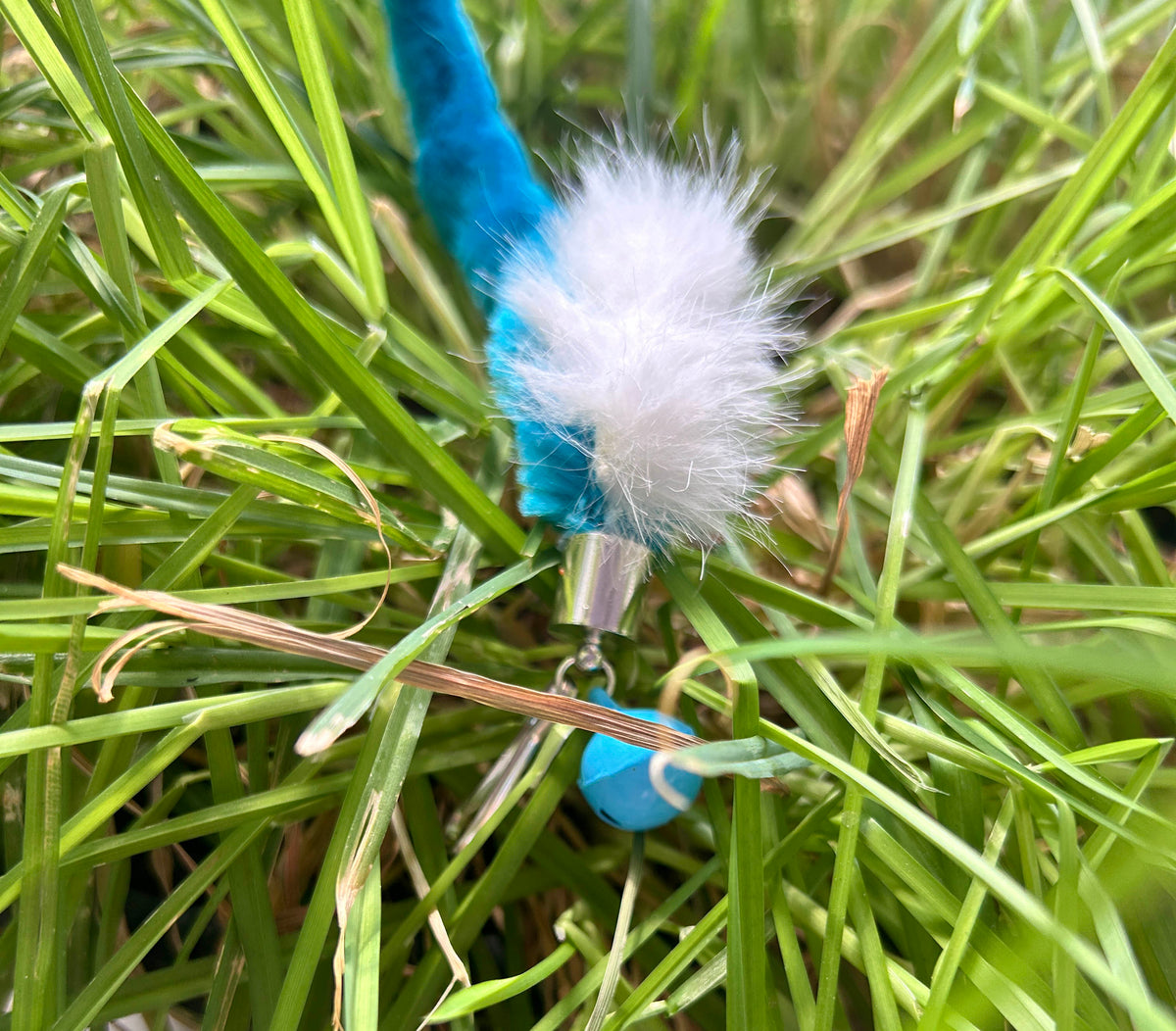 Punk Worm Cat Teaser Attachment - Pritti Kitti Boutique